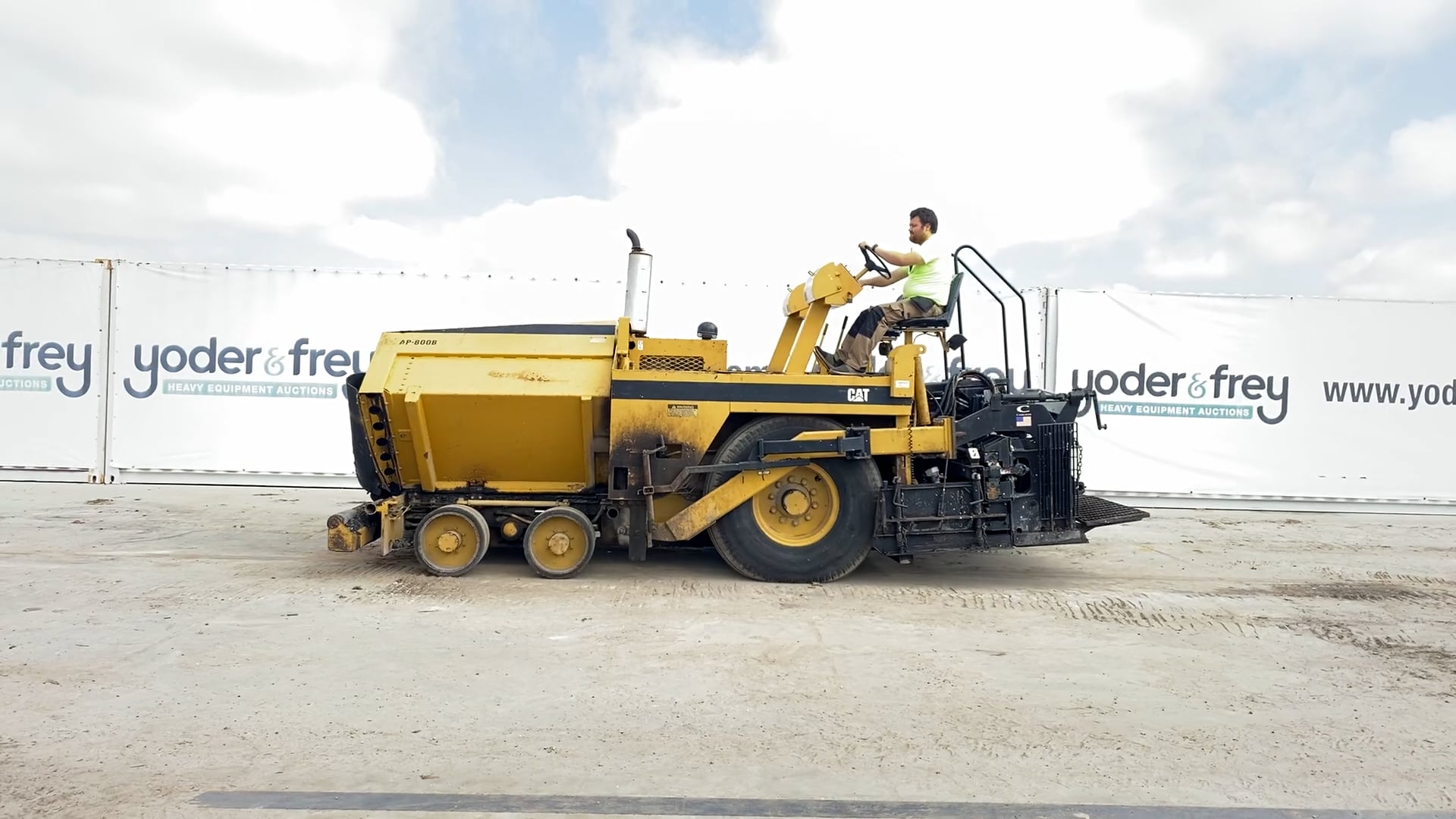 Yoder & Frey LOT 0241A Caterpillar AP800B Yoder & Frey Florida 1st September 2021 on