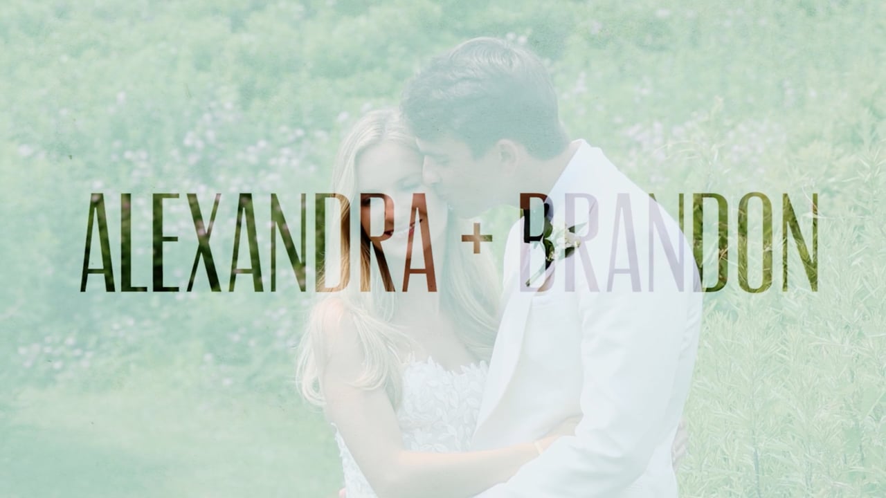 Alexandra & Brandon // Love & Beauty on the Heavenly Rhode Island Coast