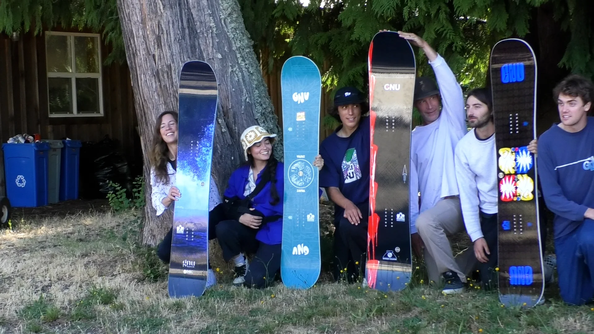 GNU SNOWBOARDS 22-23