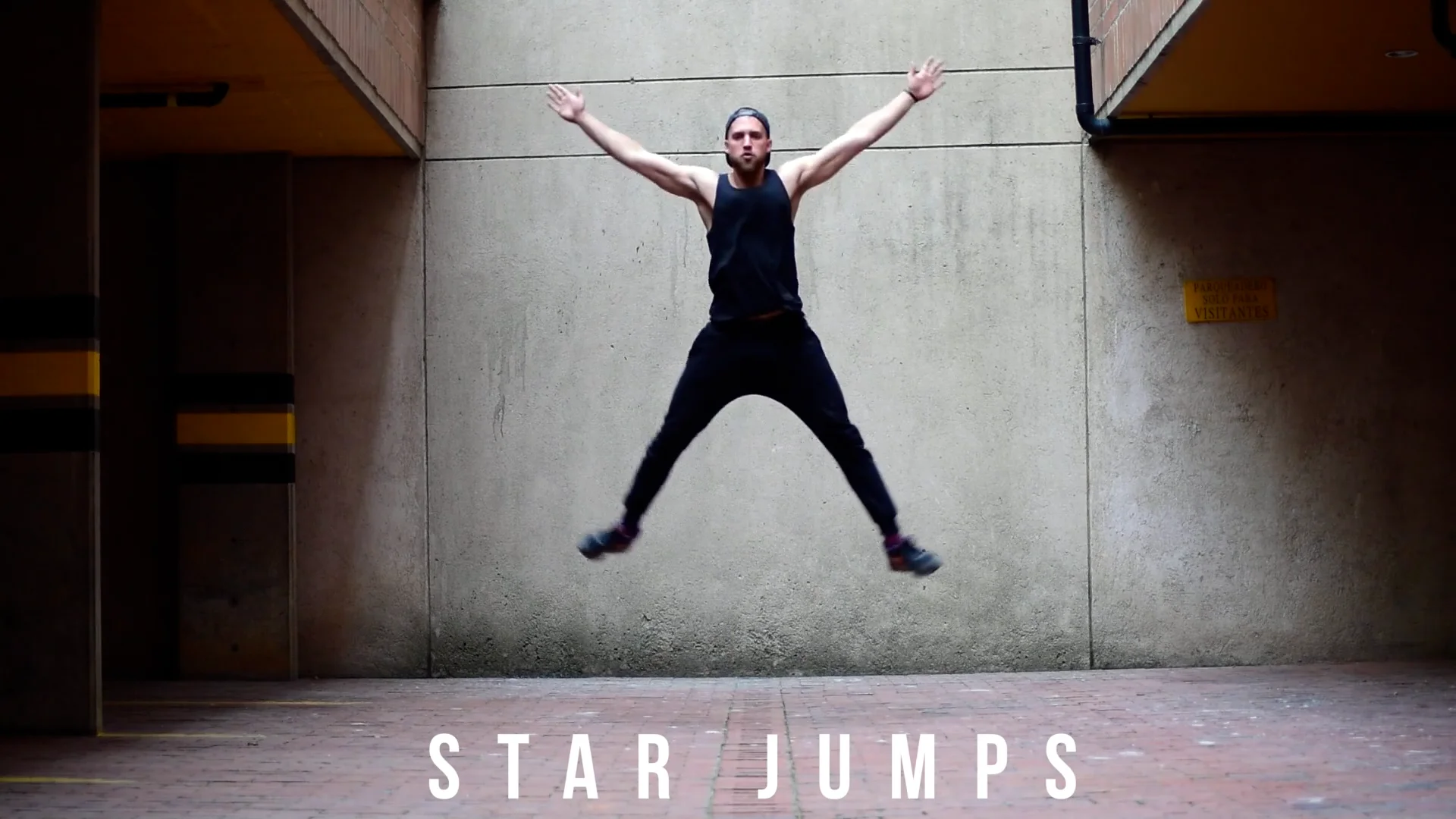 Jumping Jacks / Star jumps - GoFitnessPlan