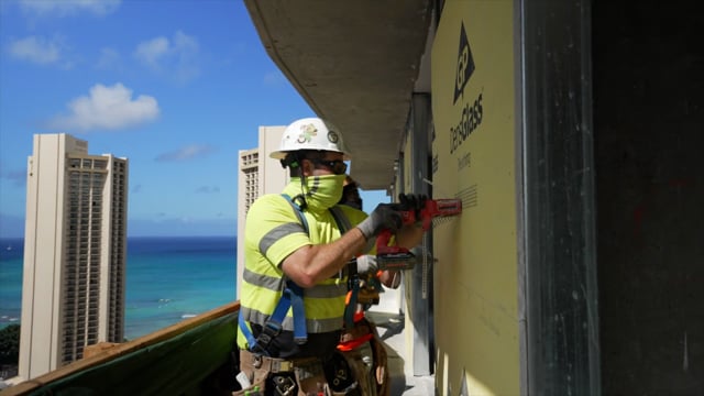 Lilia Waikiki Topping Off