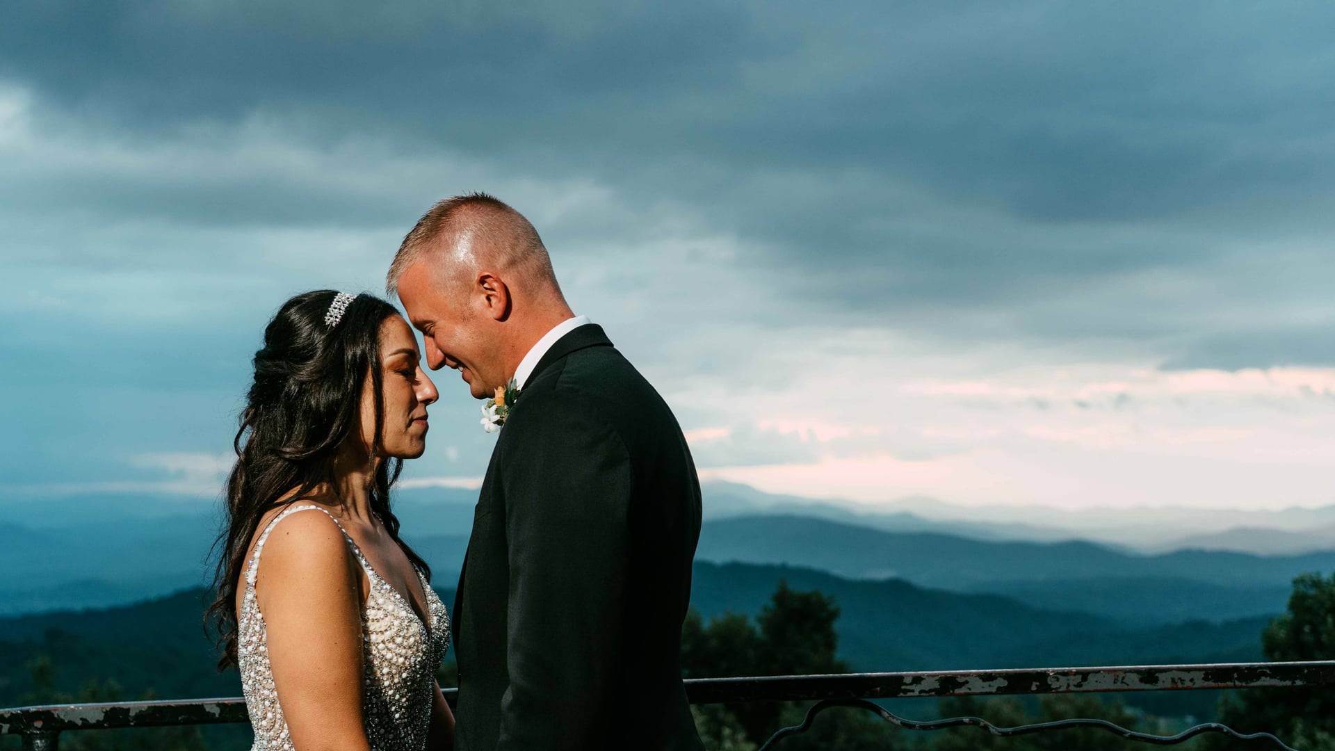 Elopement & Small Weddings