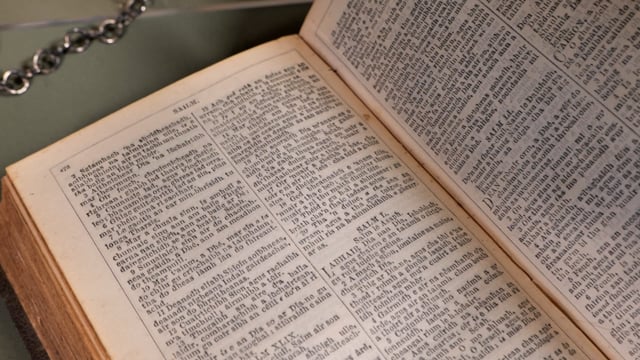 Gaelic Bible