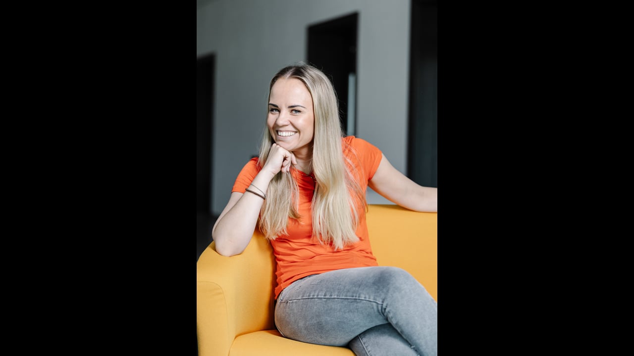 
        
          Bára Stupková
        

        
          –
        

        
          CFO
        
        