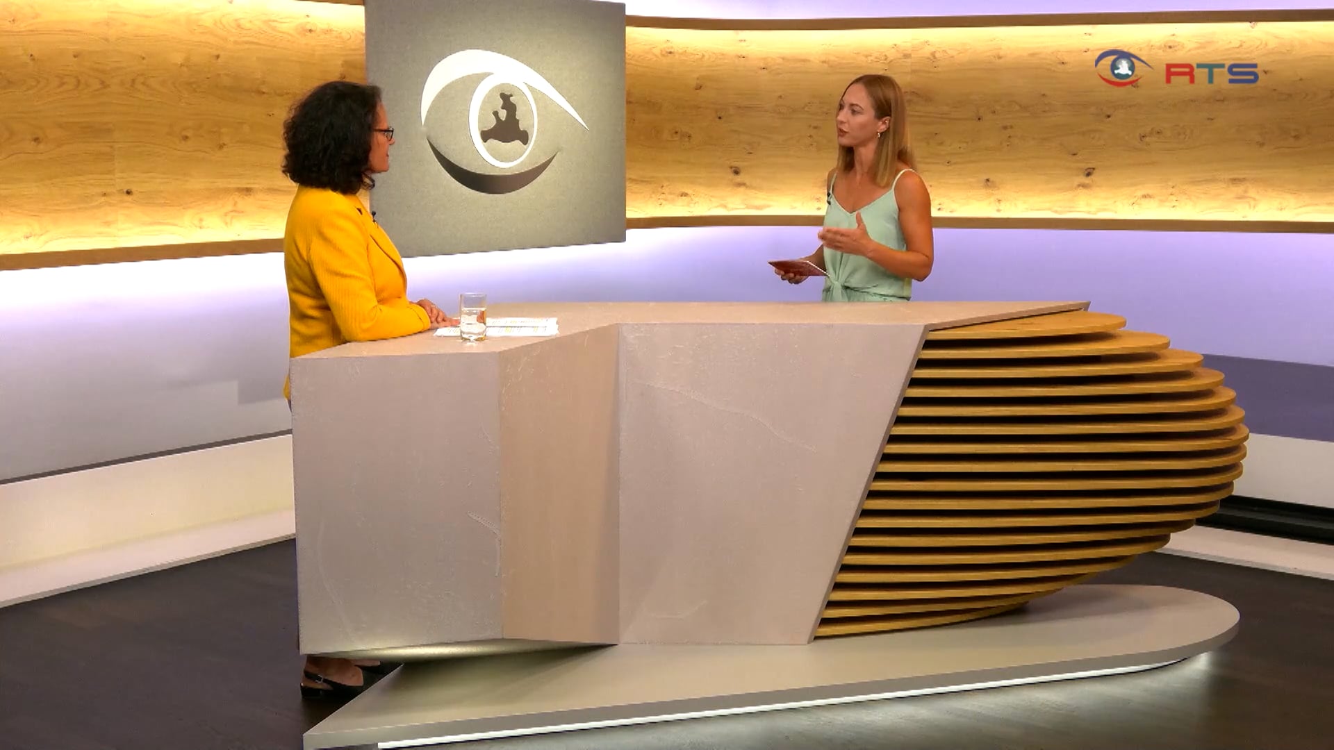 bildungslandesraetin-daniela-gutschi-schule-startet-mit-mehrphasigem-sicherheitskonzept