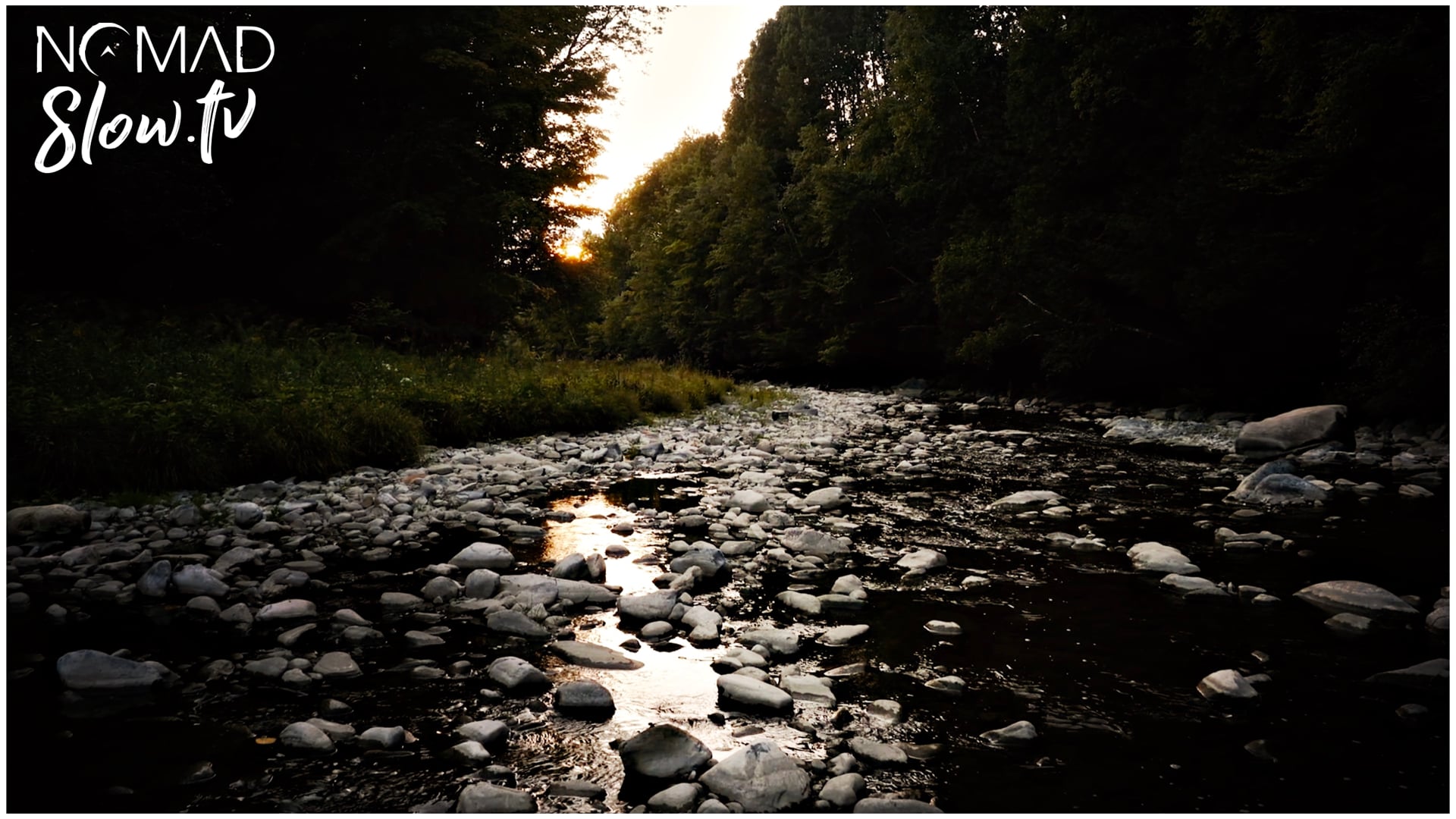 The Dark Glow of the Mountains - Chris Zabriskie