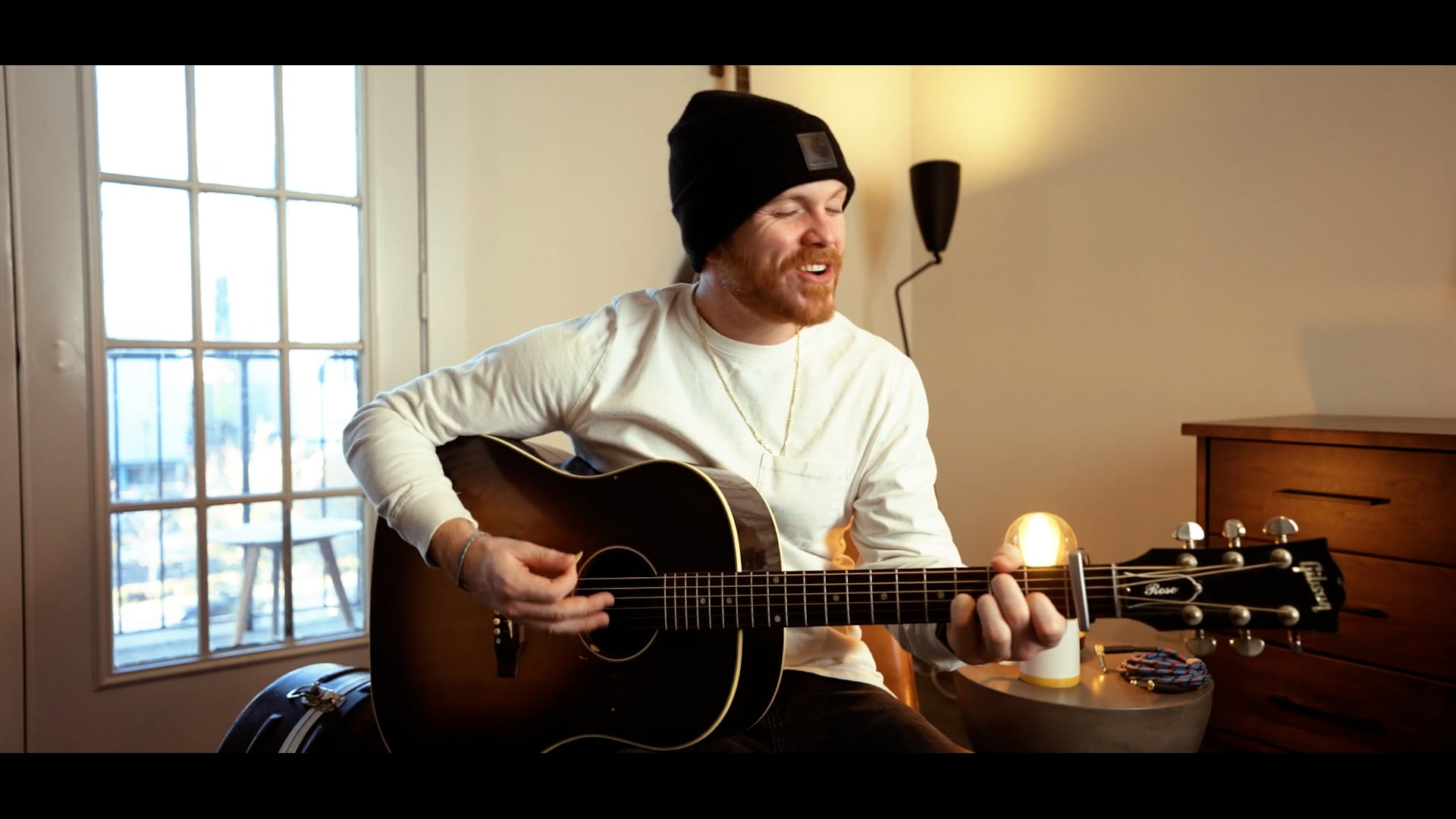 TREY ROSE - HELPLESS (ACOUSTIC VIDEO) AIRBNB SESSION 2 || 613MEDIA