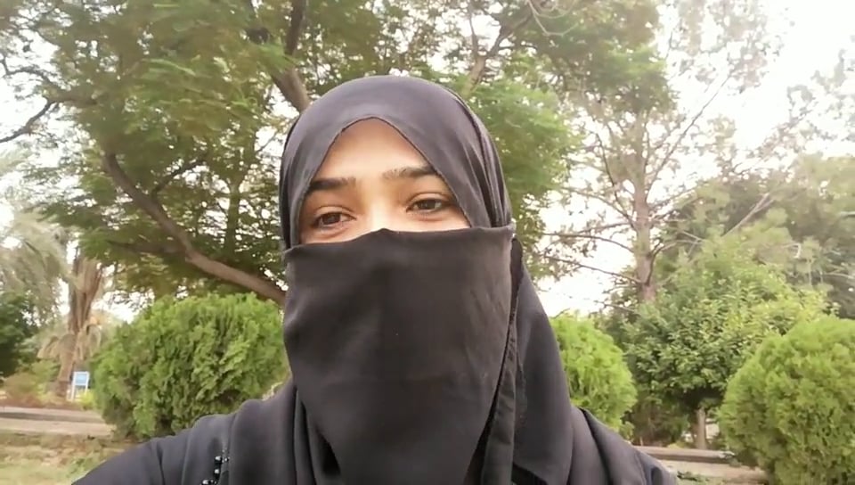 humaira R. tutor video introduction on Preply on Vimeo