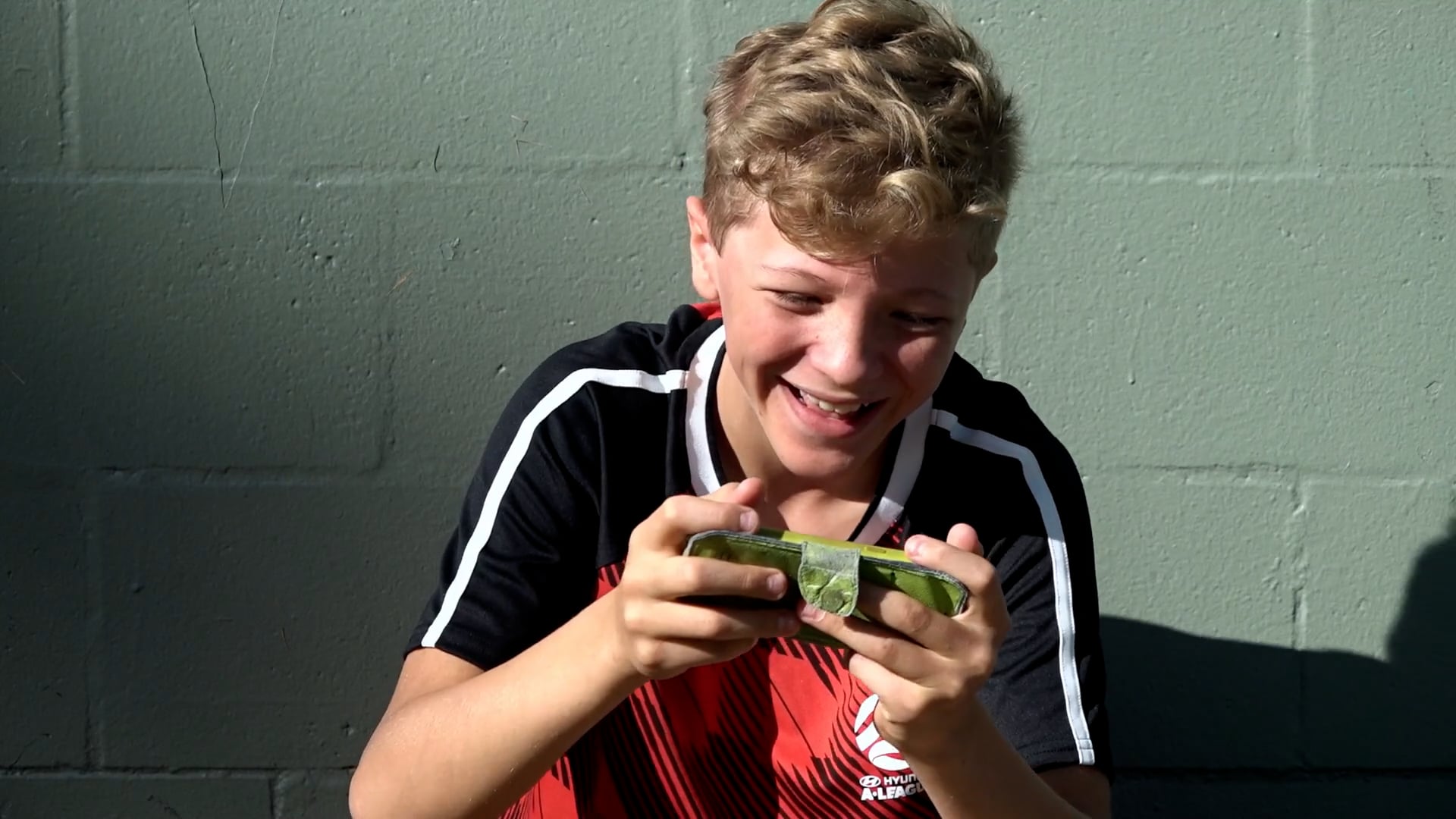 Lachlan Runs Free