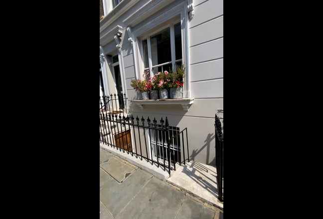 CHELSEA, 1 double Room with Garden   Main Photo