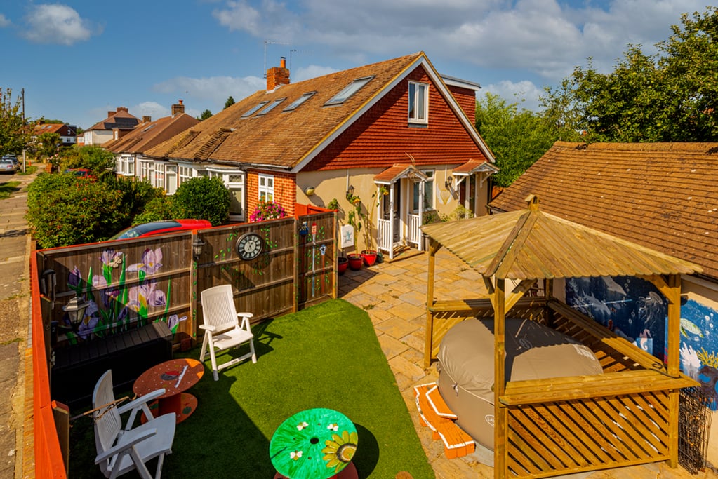 Kendor Avenue, Epsom The Personal Agent on Vimeo