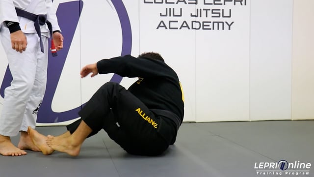 Mount Escape to Closed Guard