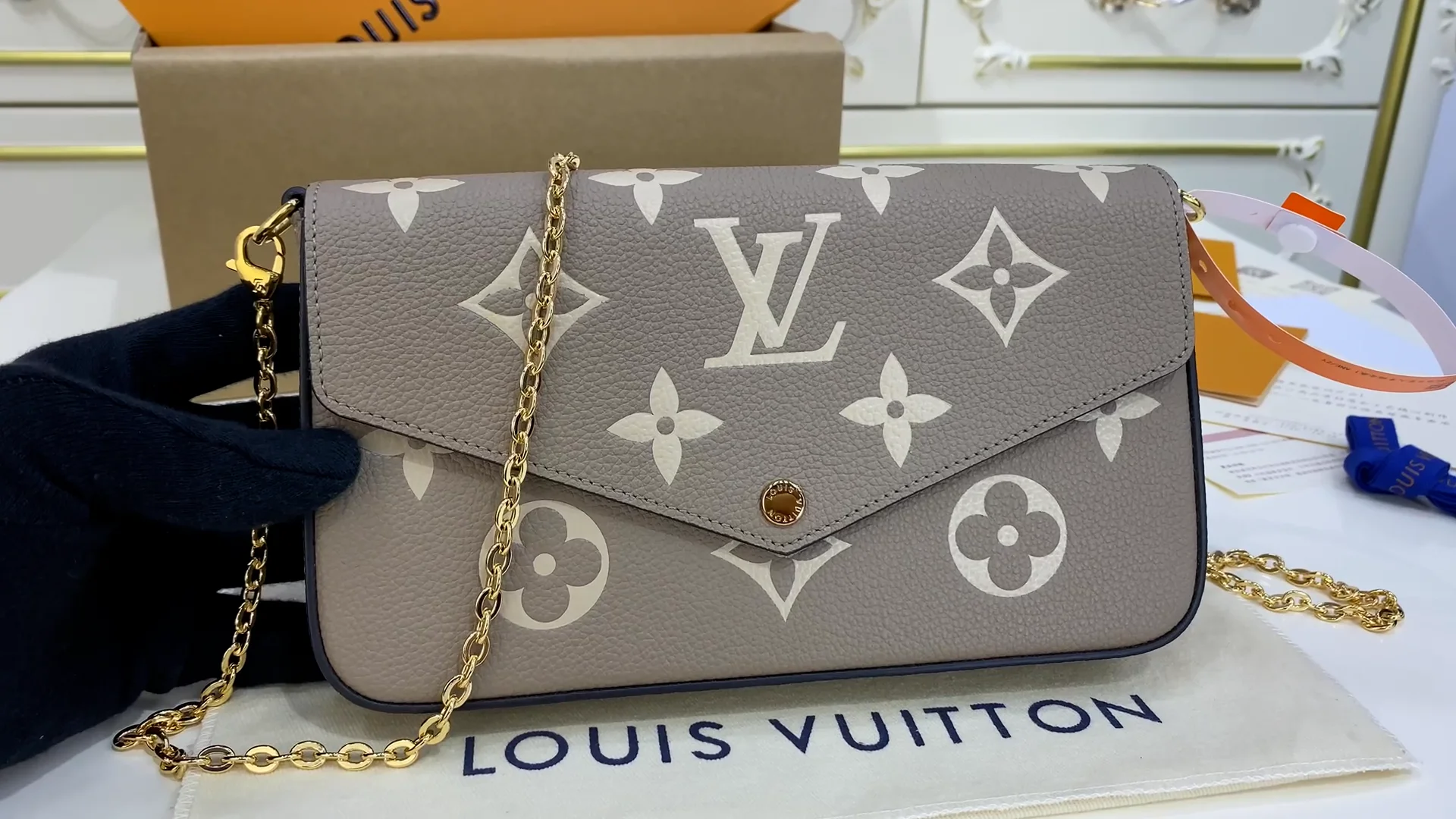 M58486 Louis Vuitton Monogram Embossed Taurillon Leather S Lock Sling  Bag-Blue