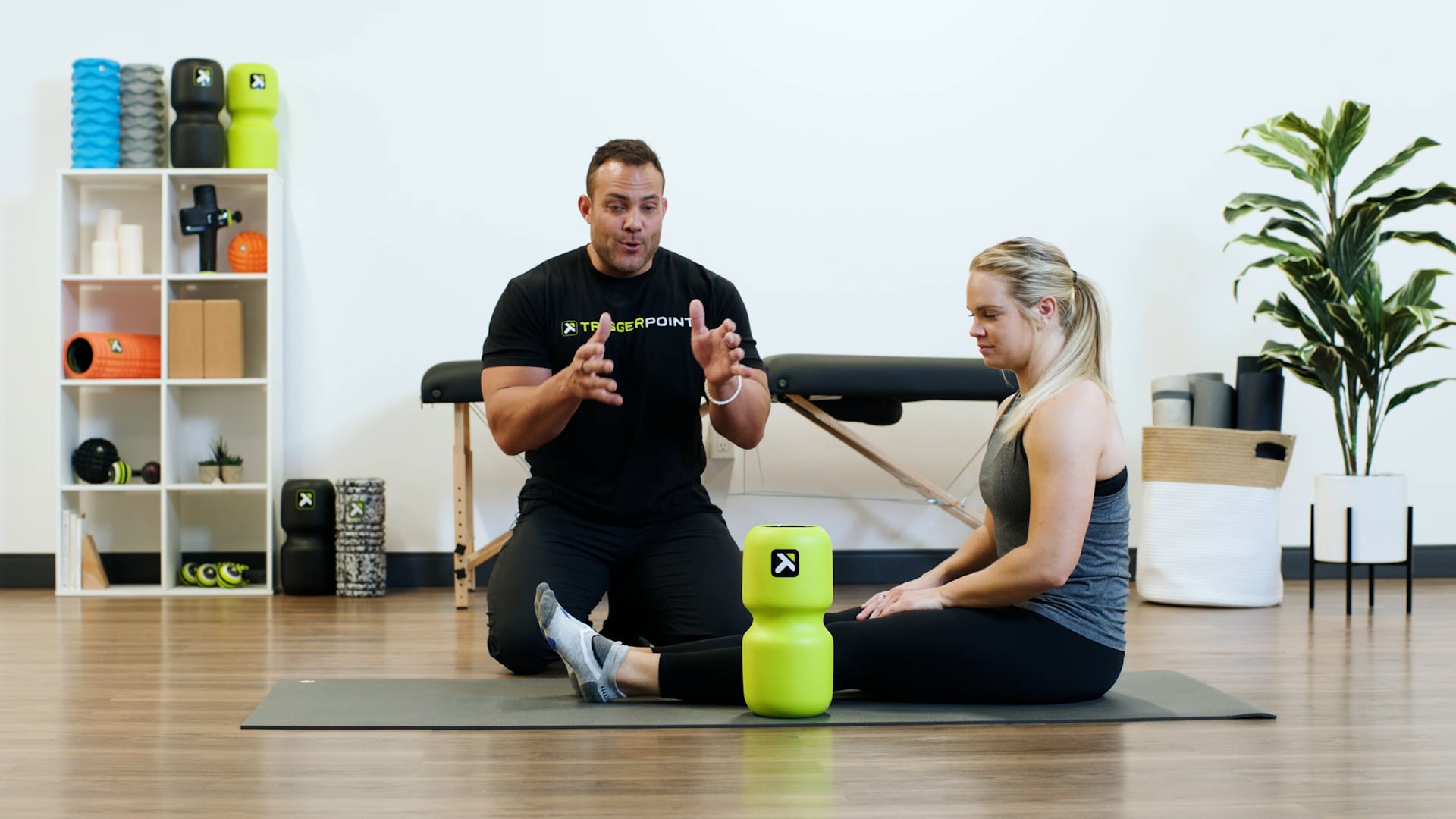 How to Foam Roll Achilles with TriggerPoint CHANNEL on Vimeo