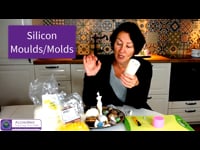 Silicon Moulds, A Suprise &amp; A Venus - 1. Prepare your moulds and wax to use. 
