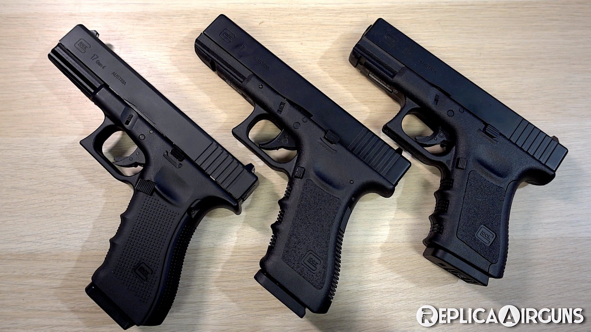 Umarex Glock 17 4th Gen CO2 Blowback BB Pistol Table Top Review