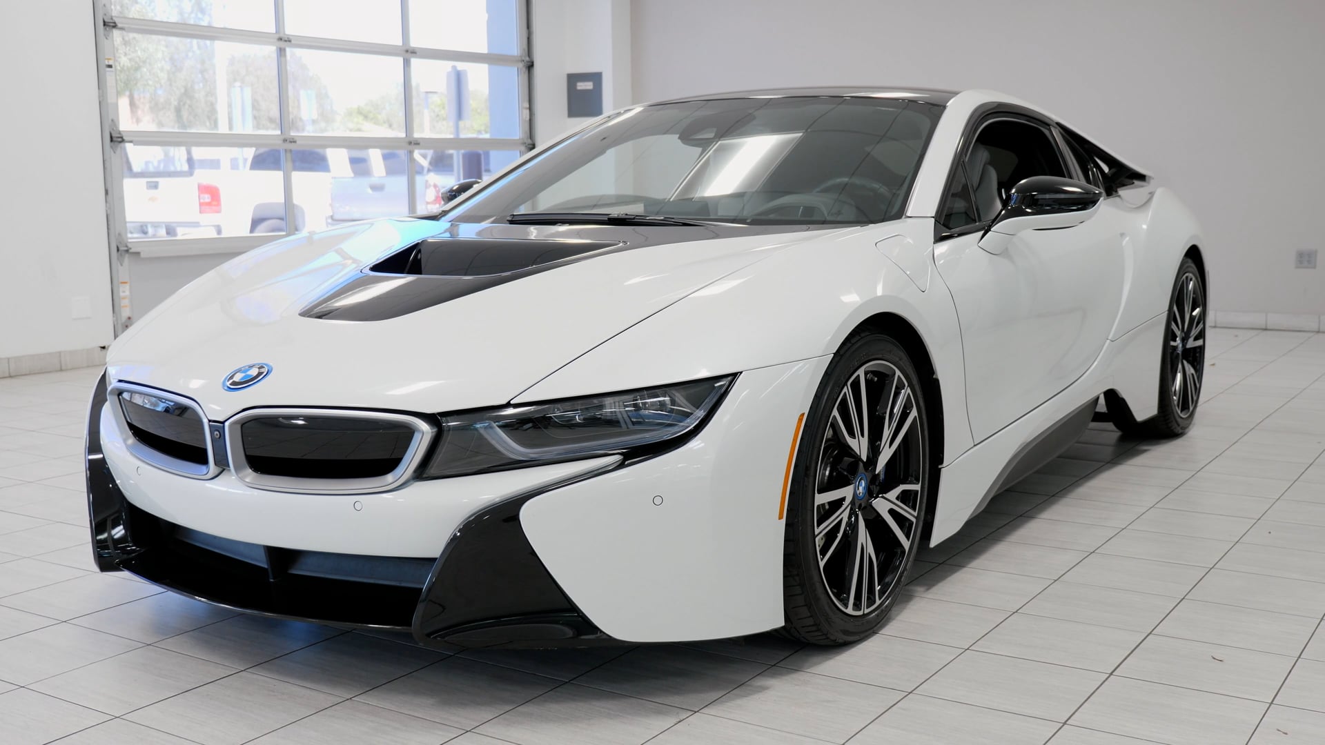 2015 BMW i8