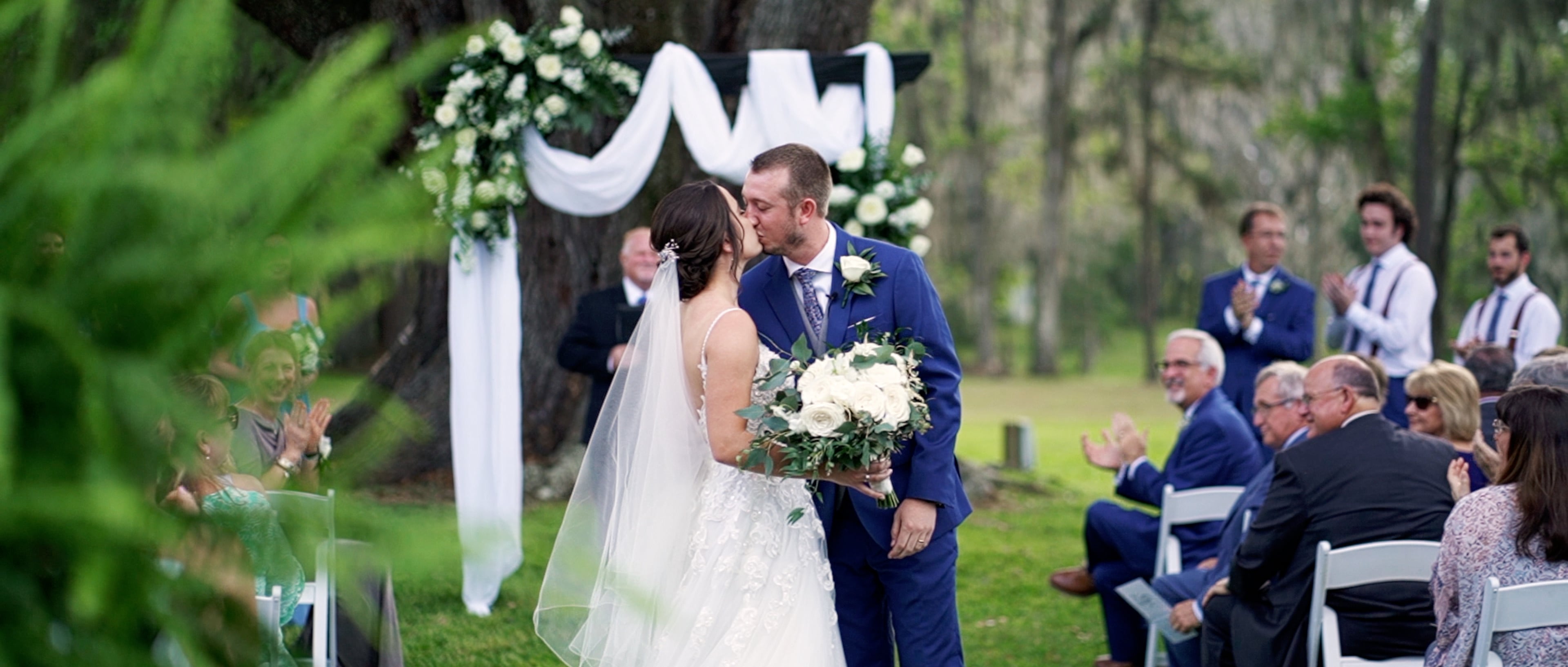 Video thumbnail for Santa Fe River Ranch Wedding | Lindsey & Pieter