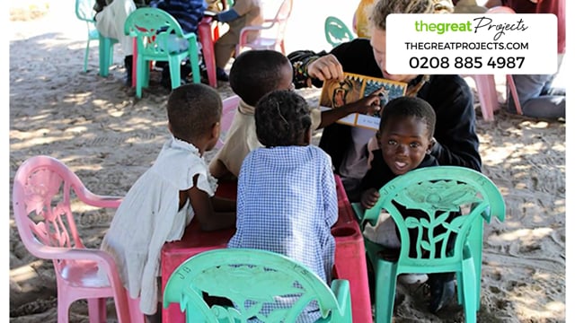 Volunteer In Zimbabwe