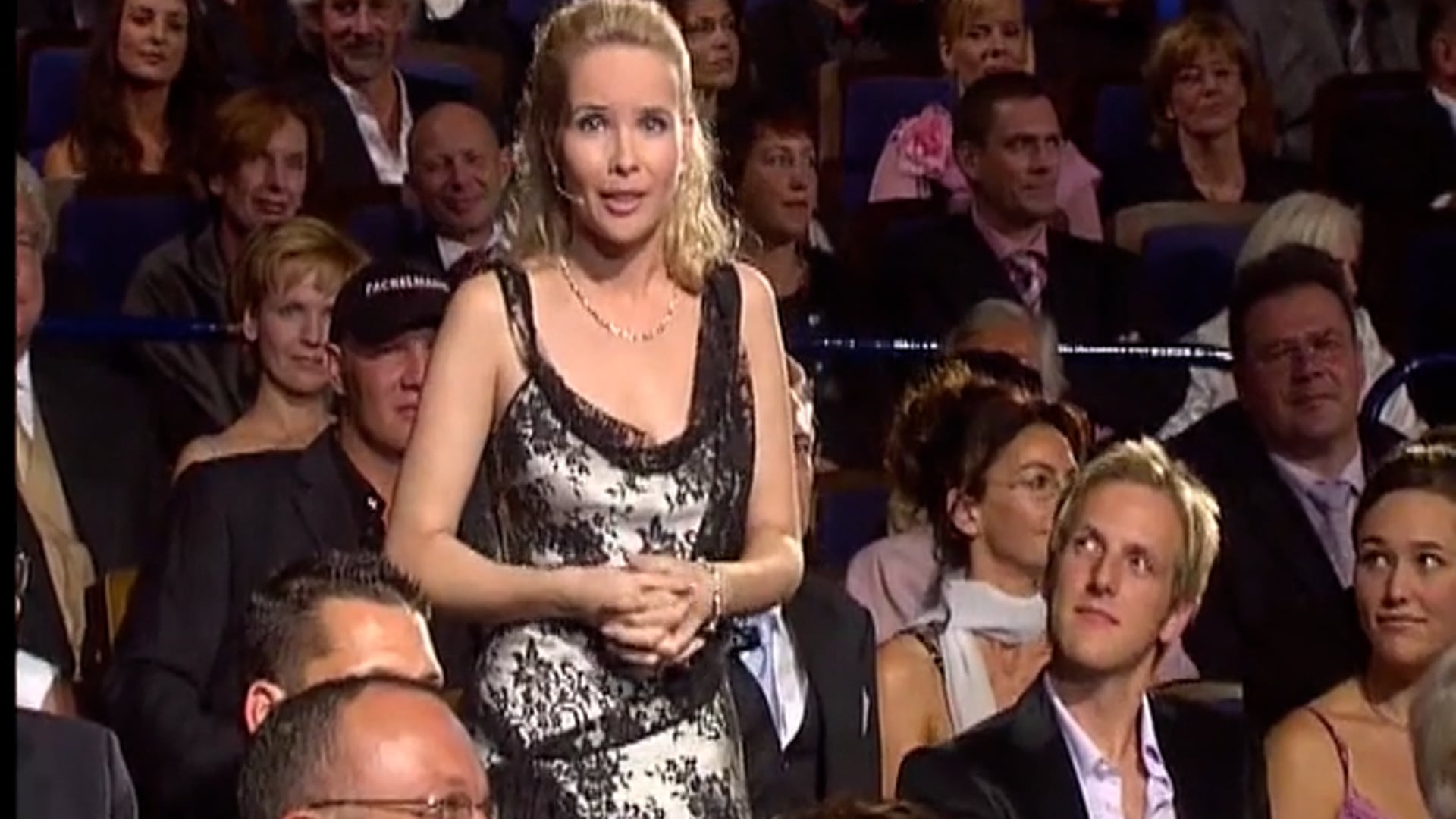 Sylvia Leifheit "GOLDENE HENNE"