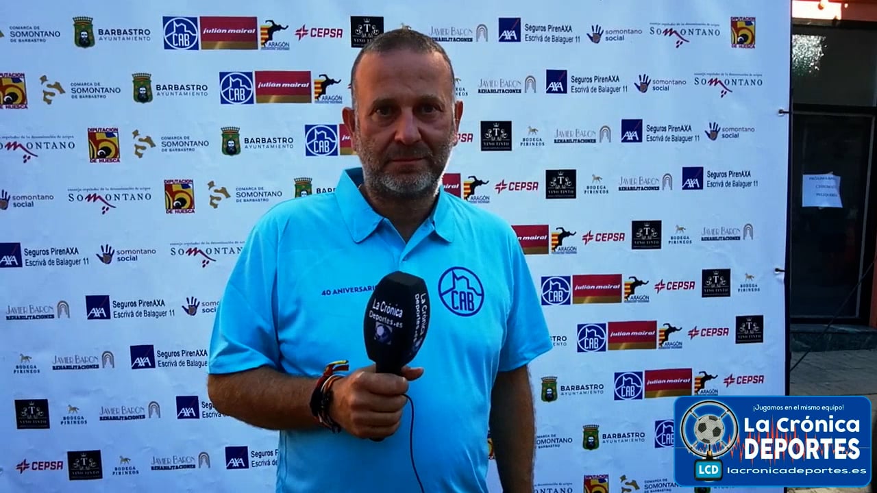 JUAN DIEGO GARZÓN (Presidente Club Atletismo Barbastro)   ( 29 Edición ) Medio Maratón Ruta Vino Somontano y el 2º Cuarto de Maratón Campeonato de Aragón.  Organiza Club Atletismo Barbastro