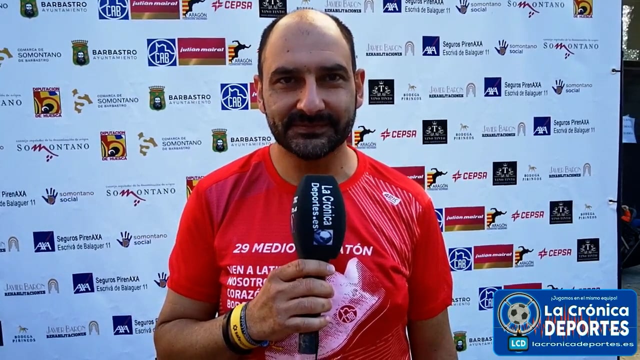 FERNANDO TORRES (Alcalde Barbastro)   ( 29 Edición ) Medio Maratón Ruta Vino Somontano y el 2º Cuarto de Maratón Campeonato de Aragón.  Organiza Club Atletismo Barbastro