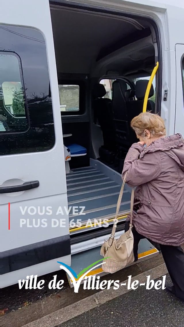 Vimeo Video : Séniors : prenez la navette pour vous faire vacciner