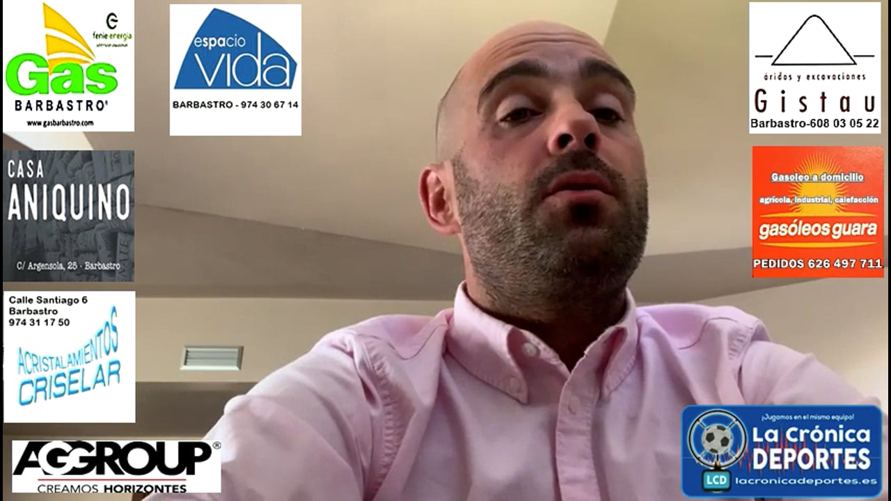 CARLOS GIL (Entrenador Caspe) Giner Torrero 1-1 CD Caspe / J 3 / 3ª División