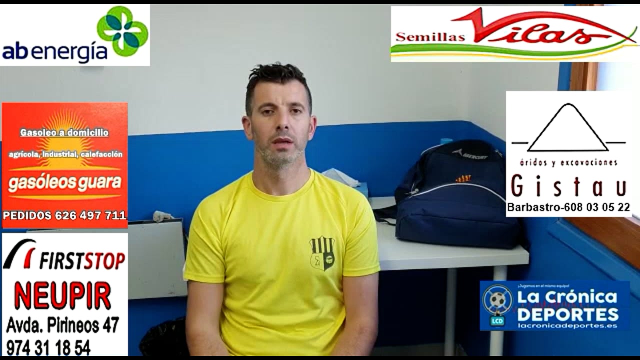 CARLOS GALLIZO (Entrenador S. Anastasia) CD Cariñena 0-2 Santa Anastasia / J 3 / 3ª División