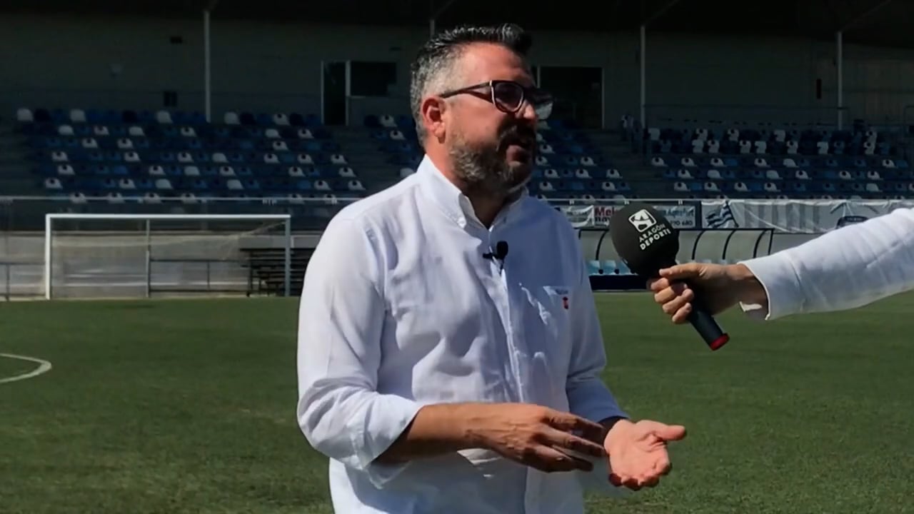 NÉSTOR PÉREZ (Entrenador Ejea) SD Ejea 1-1 SD Huesca B / J 3 / 2ª RFEF - Grupo 3 / Fuente Facebook SD Ejea