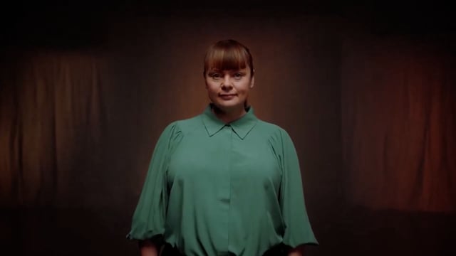 enregistrer Votre Voix-off Féminine Femme Professionnelle en Français