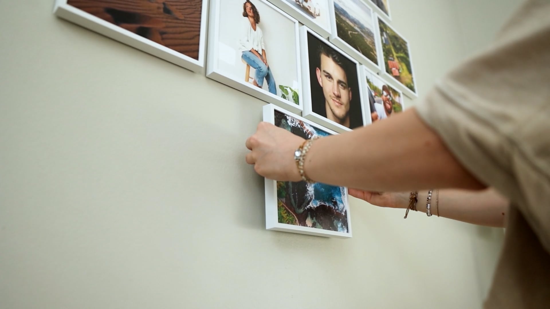 Mixtile Picture Frames on Vimeo