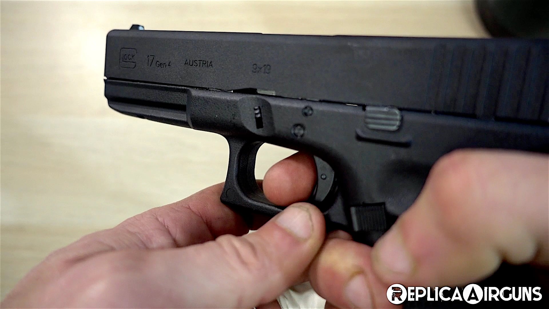 Umarex Glock 17 4th Gen GBB Airsoft Pistol Table Top Review