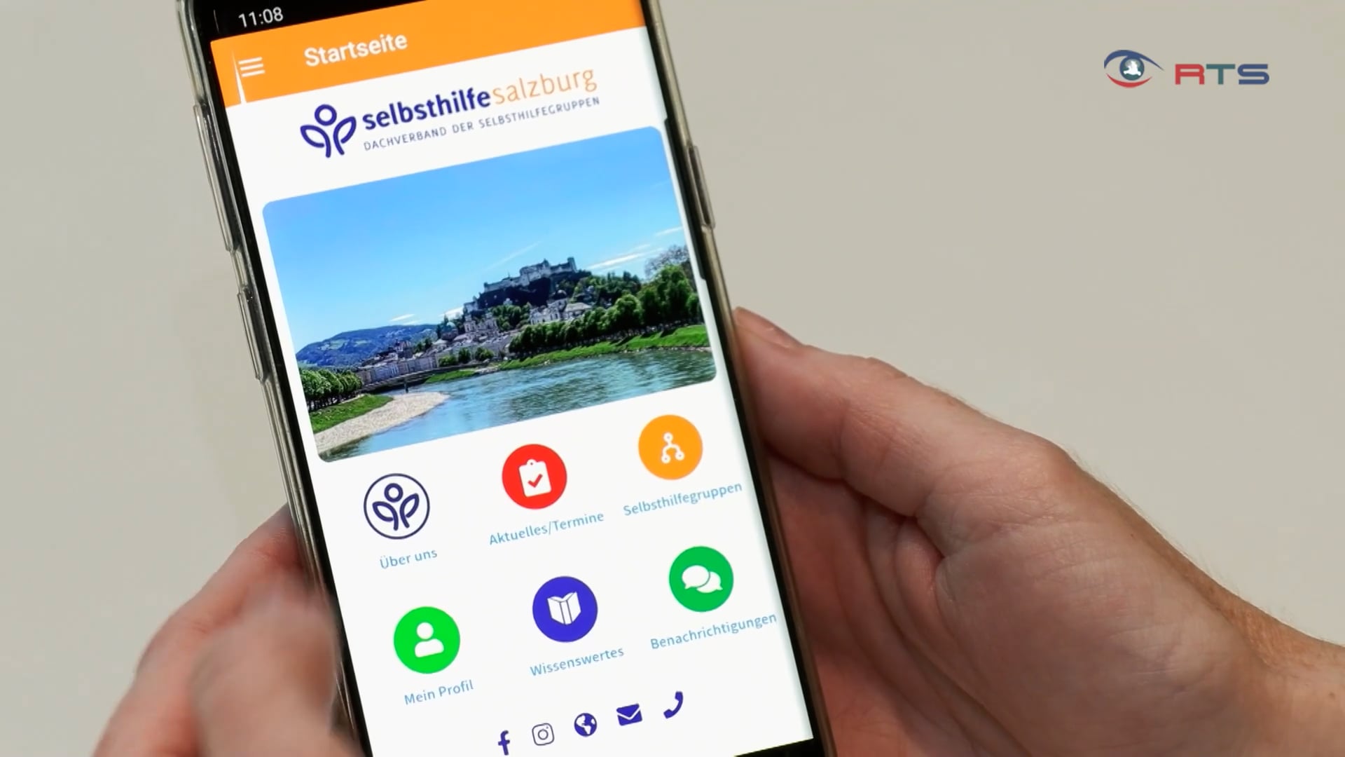 selbsthilfe-salzburg-bietet-kostenlose-app-um-beruehrungsaengste-abzubauen