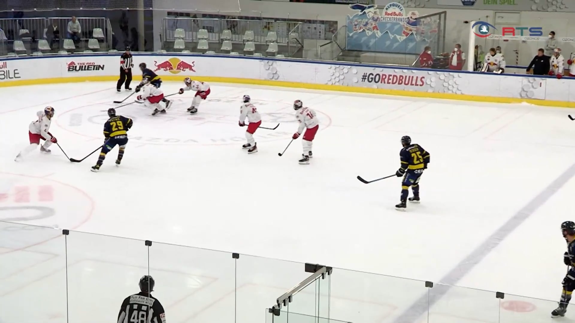 red-bull-hockey-juniors-unterliegen-zeller-eisbaeren-mit-43