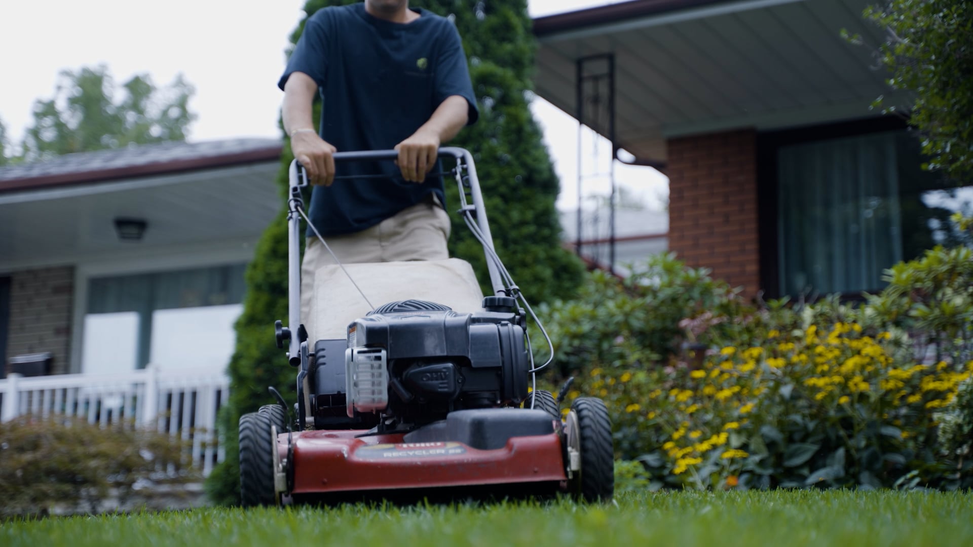 Markland Wood Group - Etobicoke Lawn Care, Grass Cutting, Snow Removal