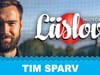 Tim Sparv som Läslovets resekompis