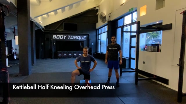 Keetlebell Half-Kneeling Overhead Press