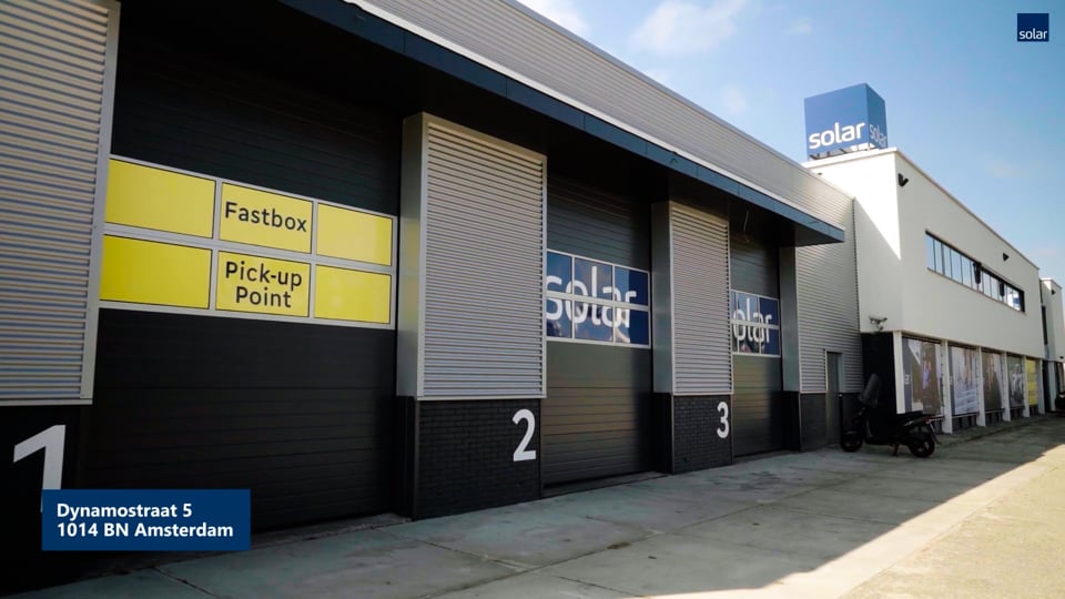 Video afspelen "Bedrijfsfilm | Solar Nederland - Solar Service Center Amsterdam (2021)"