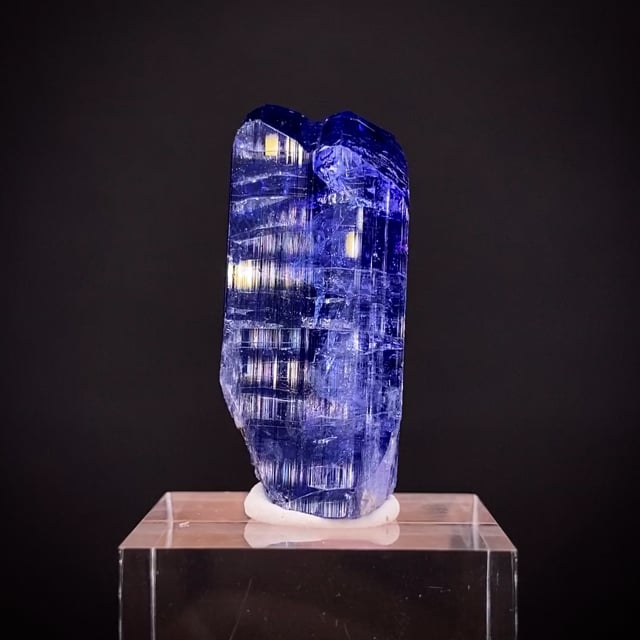 Buy Tanzanite Specimens | iRocks Fine Minerals