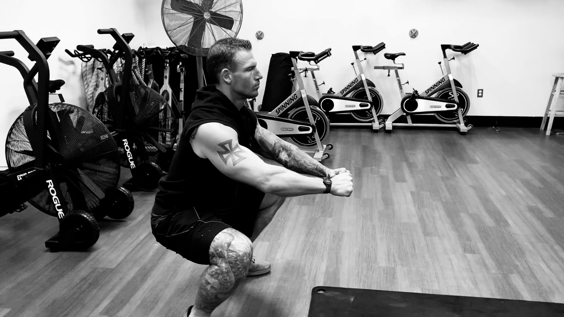 Bodyweight Squats On Vimeo 6037