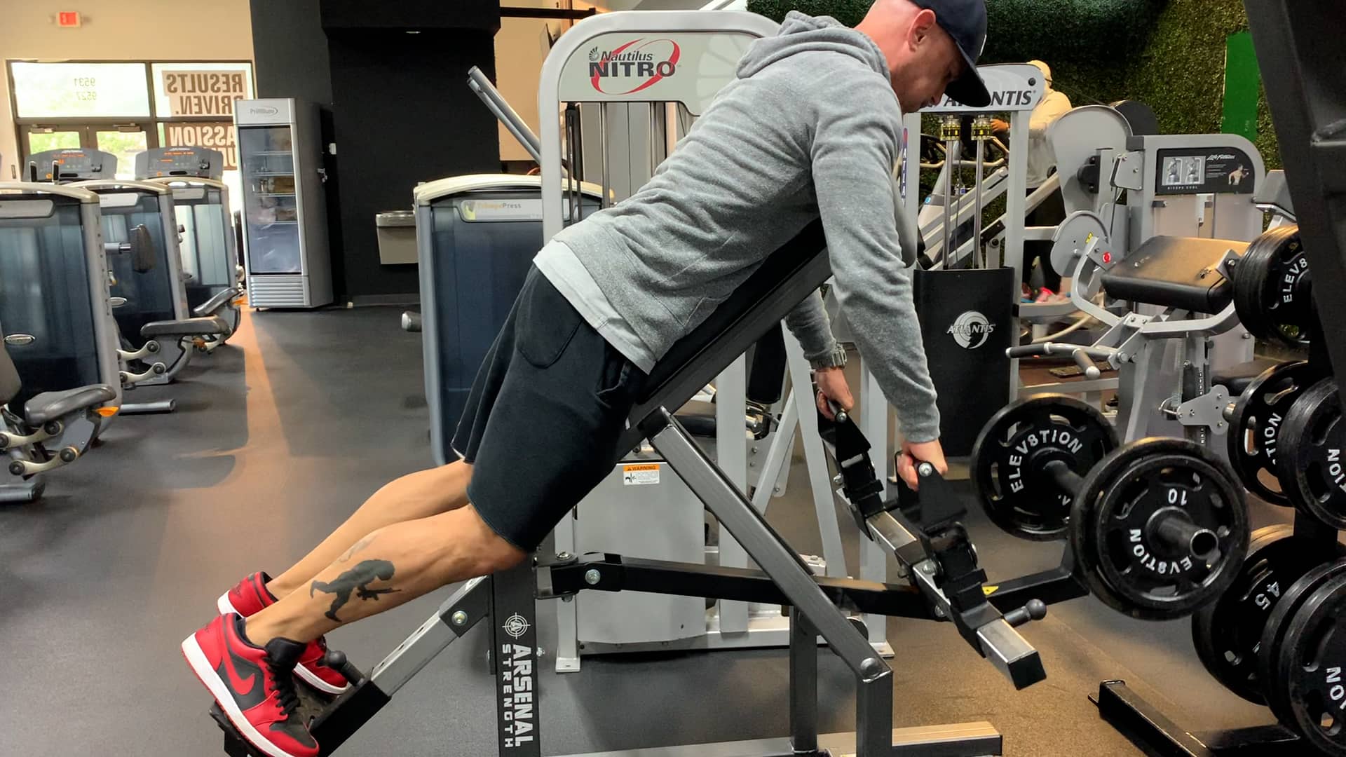 Pronated Chest Supported TBar Row on Vimeo