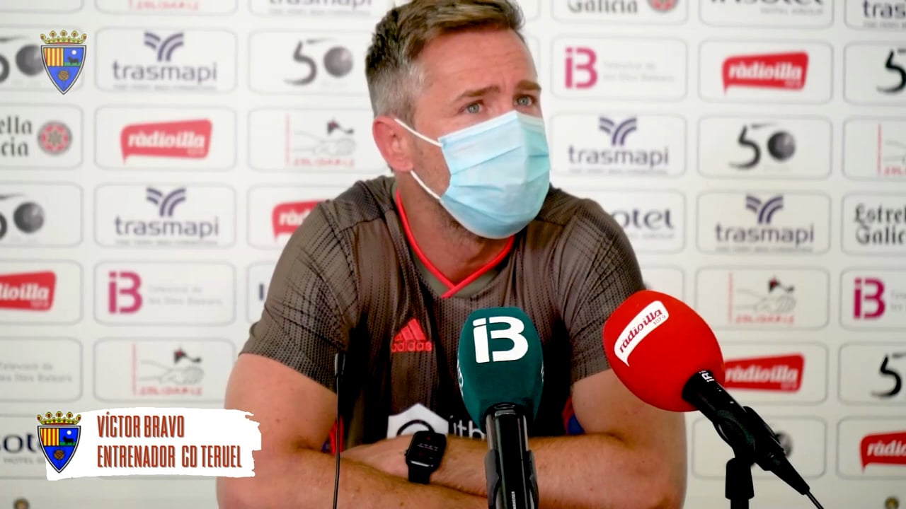 VÍCTOR BRAVO (Entrenador Teruel) SD Formentera 0-1 CD Teruel / J 5 / 2ª RFEF - Grupo 3 / Fuente Facebook CD Teruel