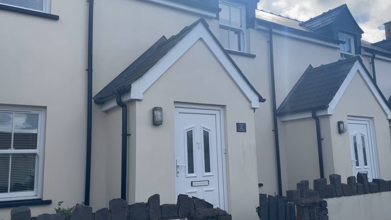 Virtual Viewing 2 Hays Lane on Vimeo