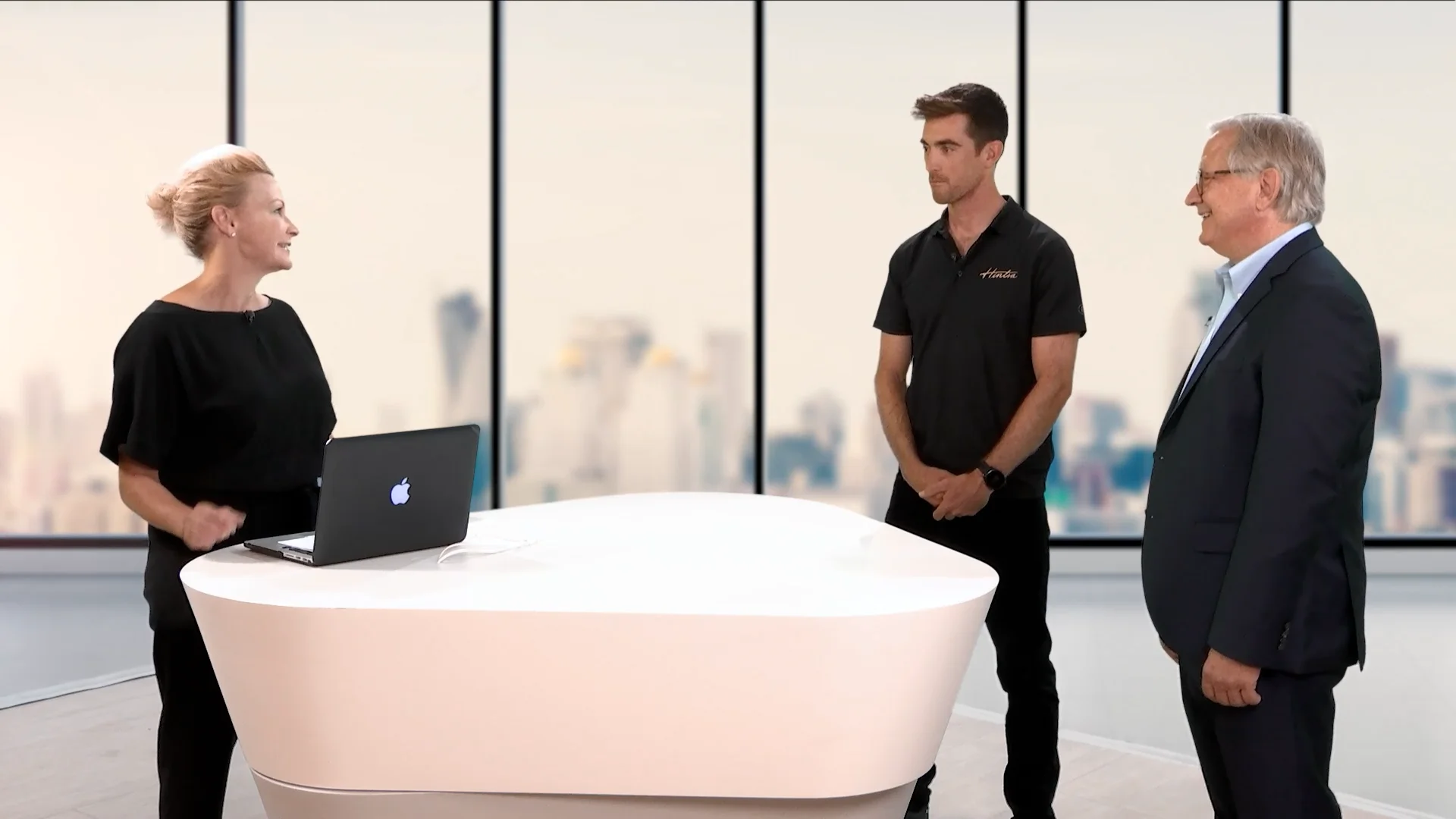 what office workers can learn from Formula 1 drivers - Vimeo