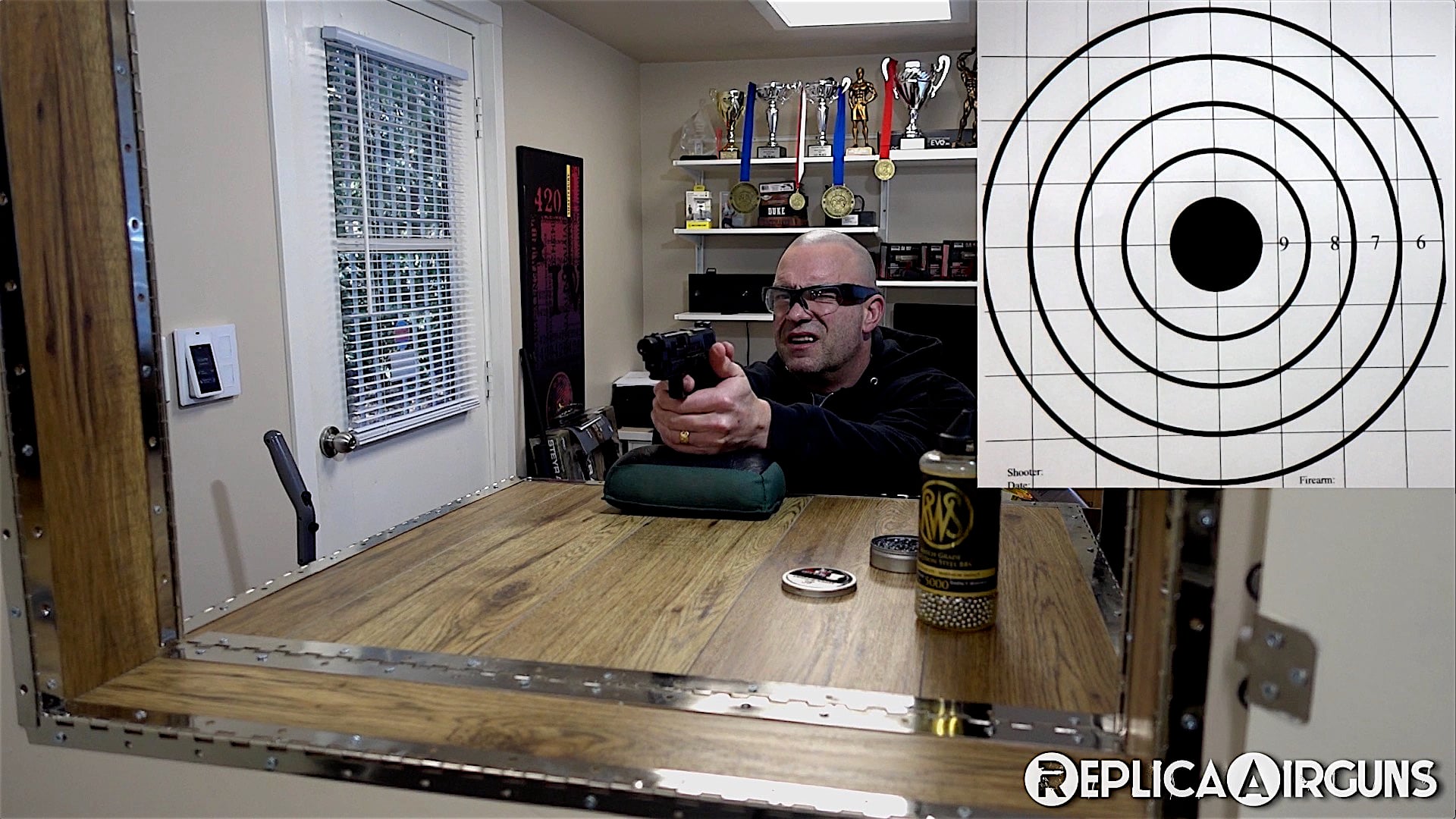 Umarex SA10 CO2 Blowback Pellet and BB Pistol Field Test Review