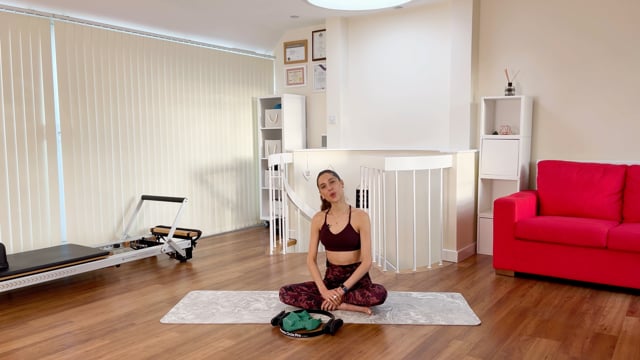 For Long Hamstrings & Flexible Back ( ring and band)