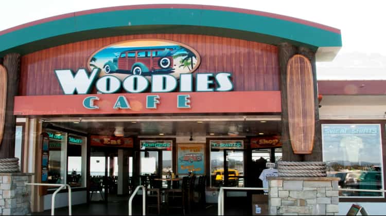 Woodies Cafe on the Santa Cruz Wharf