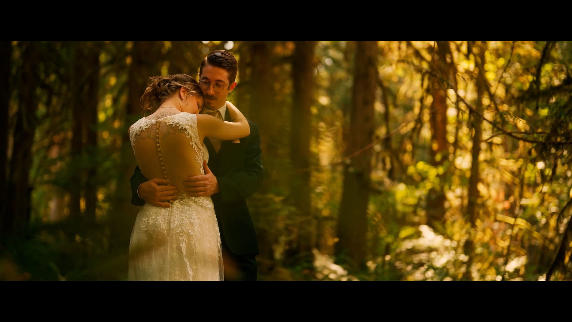 Promotional video thumbnail 1 for Wildwood Wedding Films