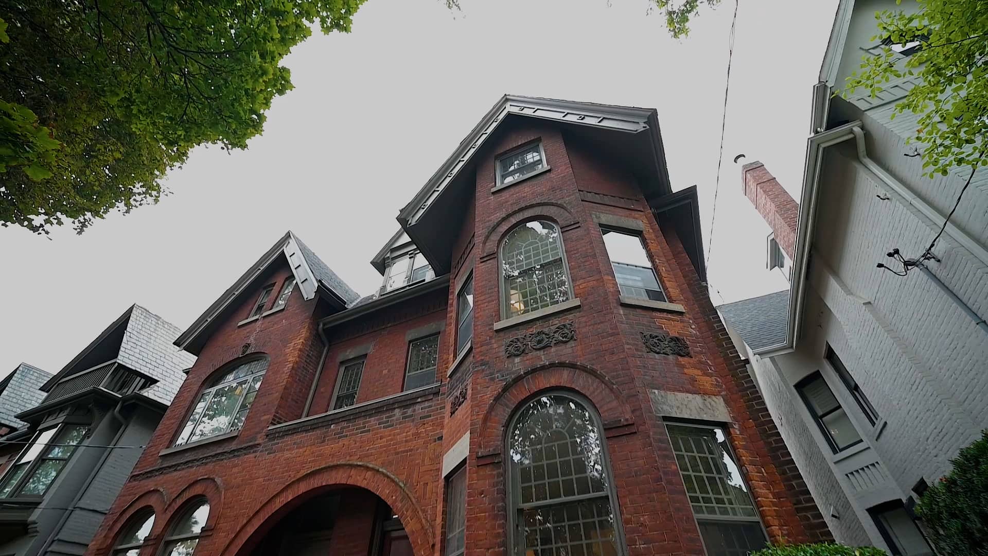 MLS_185 Cottingham Street, Toronto.mp4 on Vimeo